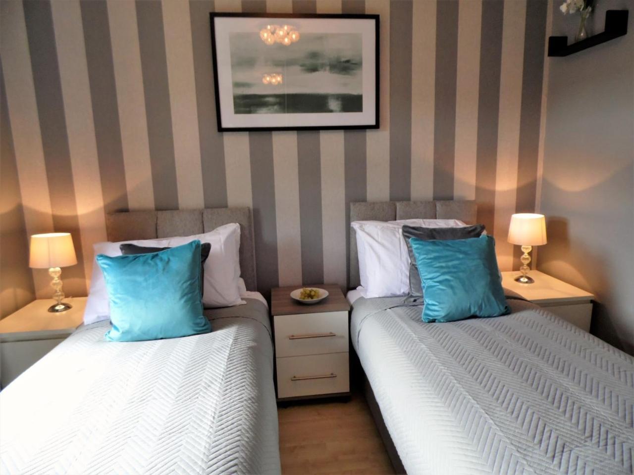 The Upper Craigour Royal Infirmary House Apartamento Edimburgo Exterior foto